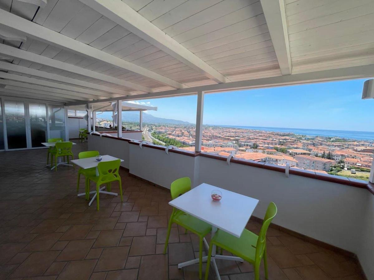 Il Belvedere Guest House Scalea Exterior foto