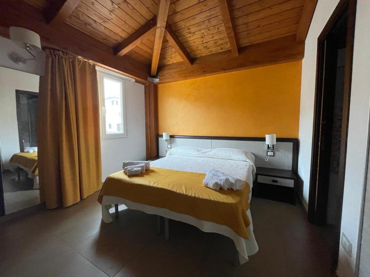 Il Belvedere Guest House Scalea Exterior foto