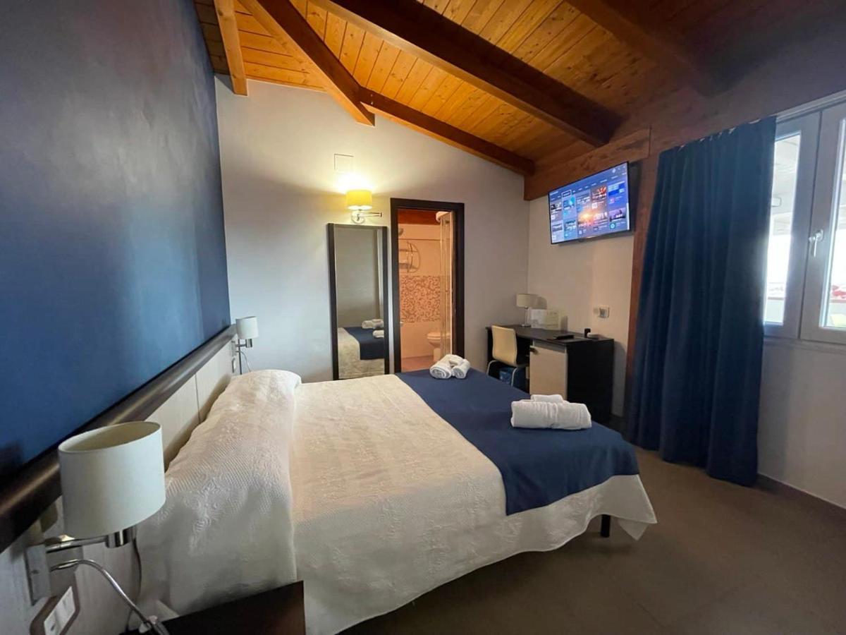Il Belvedere Guest House Scalea Exterior foto